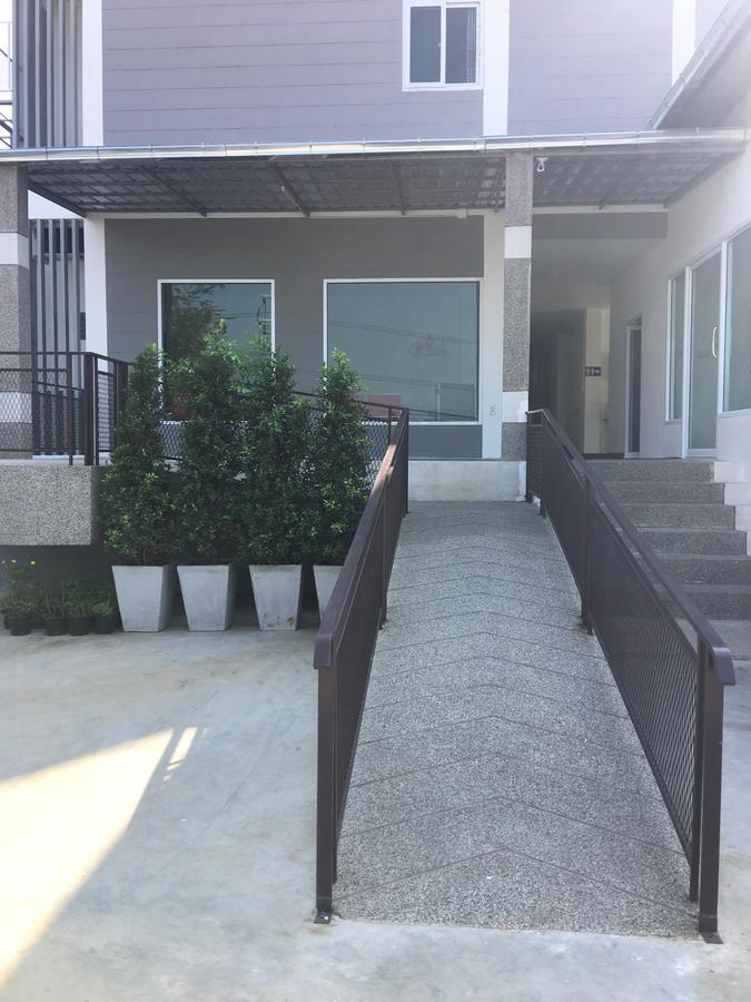 מלון Nakhonratchasima Bankhun מראה חיצוני תמונה